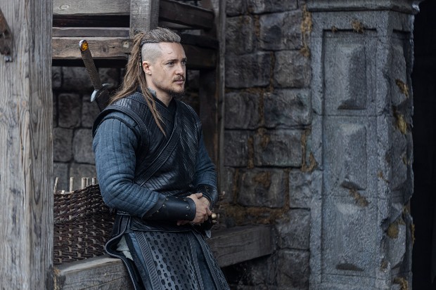 alexander-dreymon-last-kingdom-season-5 Alexander Dreymon as Uhtred in The Last Kingdom season 5.