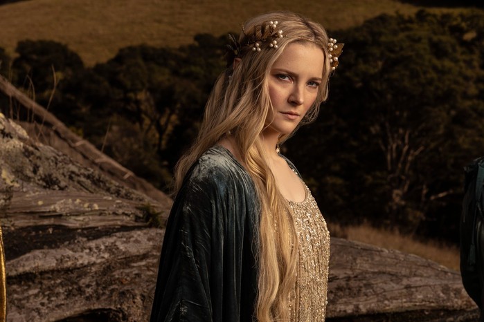 morfydd-clark-galadriel-2 Morfydd Clark plays Galadriel in The Rings of Power