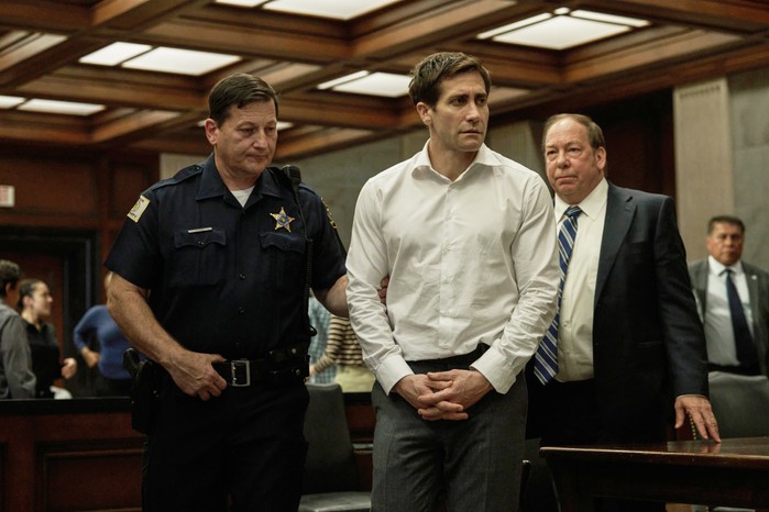 Presumed_Innocent_Photo_010201 Jake Gyllenhaal and Bill Camp in Presumed Innocent