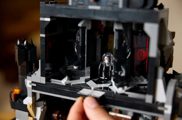 Screenshot 2024-05-15 114622 lego lord of the rings set