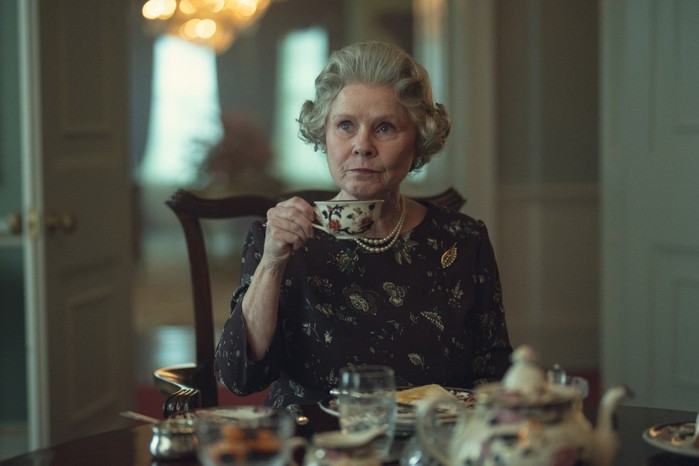 TheCrown_PartTwo_Images_47 (1) Imelda Staunton as Queen Elizabeth in The Crown season 6