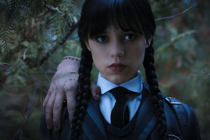 wednesday-jenna-ortega-netflix Jenna Ortega plays Wednesday Addams in Wednesday